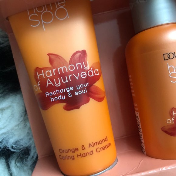 Douglas Collection Home Spa Harmony of Ayurveda Mini Spa Set / Travel Size - Picture 5 of 7